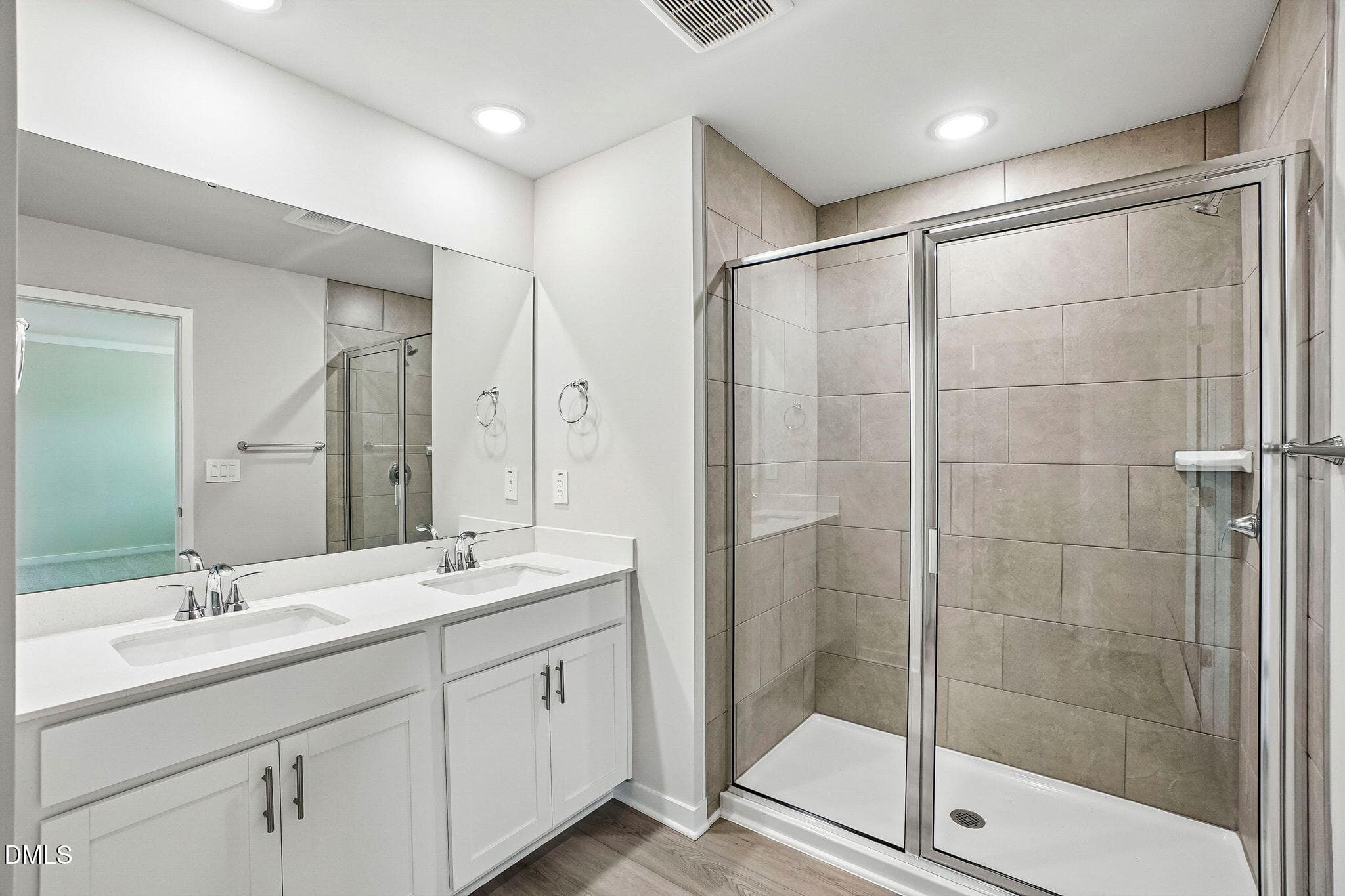 21 - Primary Bath - 5966 Fallowfield Lane, Raleigh, NC 27616, Raleigh