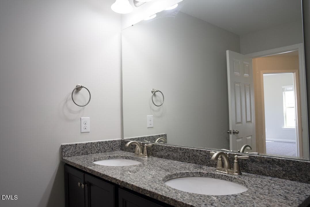 Upstairs Bath - 432 Retreat Lane, Wake Forest, NC 27587, Wake Forest