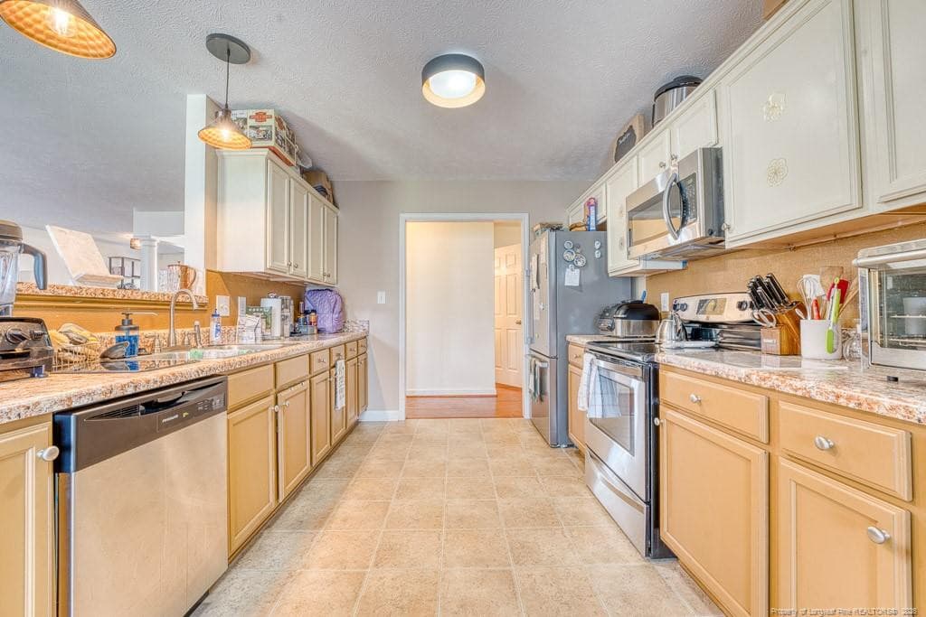 Photo 11 - 9020 Grouse Run Lane, Fayetteville, NC 28314, Fayetteville