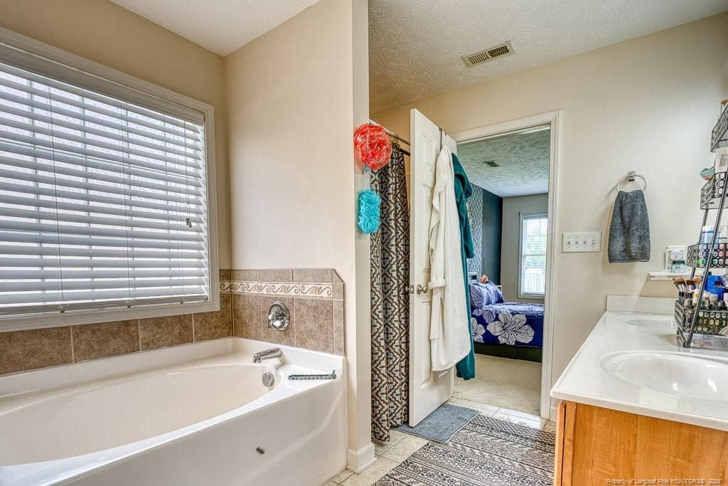 Photo 24 - 9020 Grouse Run Lane, Fayetteville, NC 28314, Fayetteville