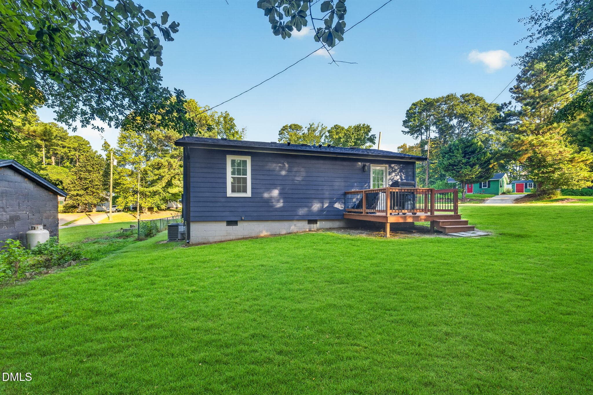 23-web-or-mls-IMG_0017 - 525 Cooper Street, Clayton, NC 27520, Clayton