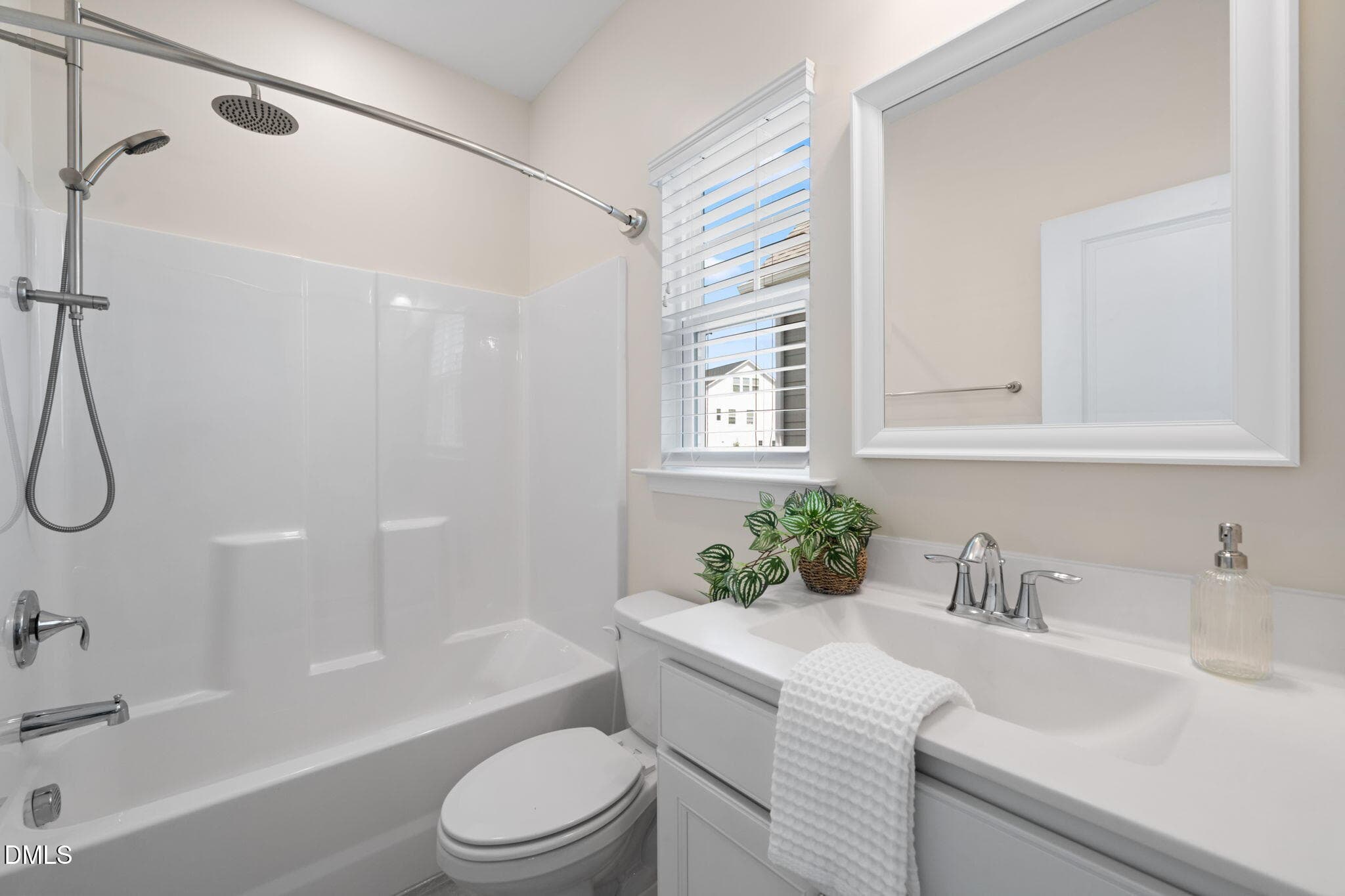 41-web-or-mls-untitled-9 - 113 Golf Vista Trail, Holly Springs, NC 27540, Holly Springs