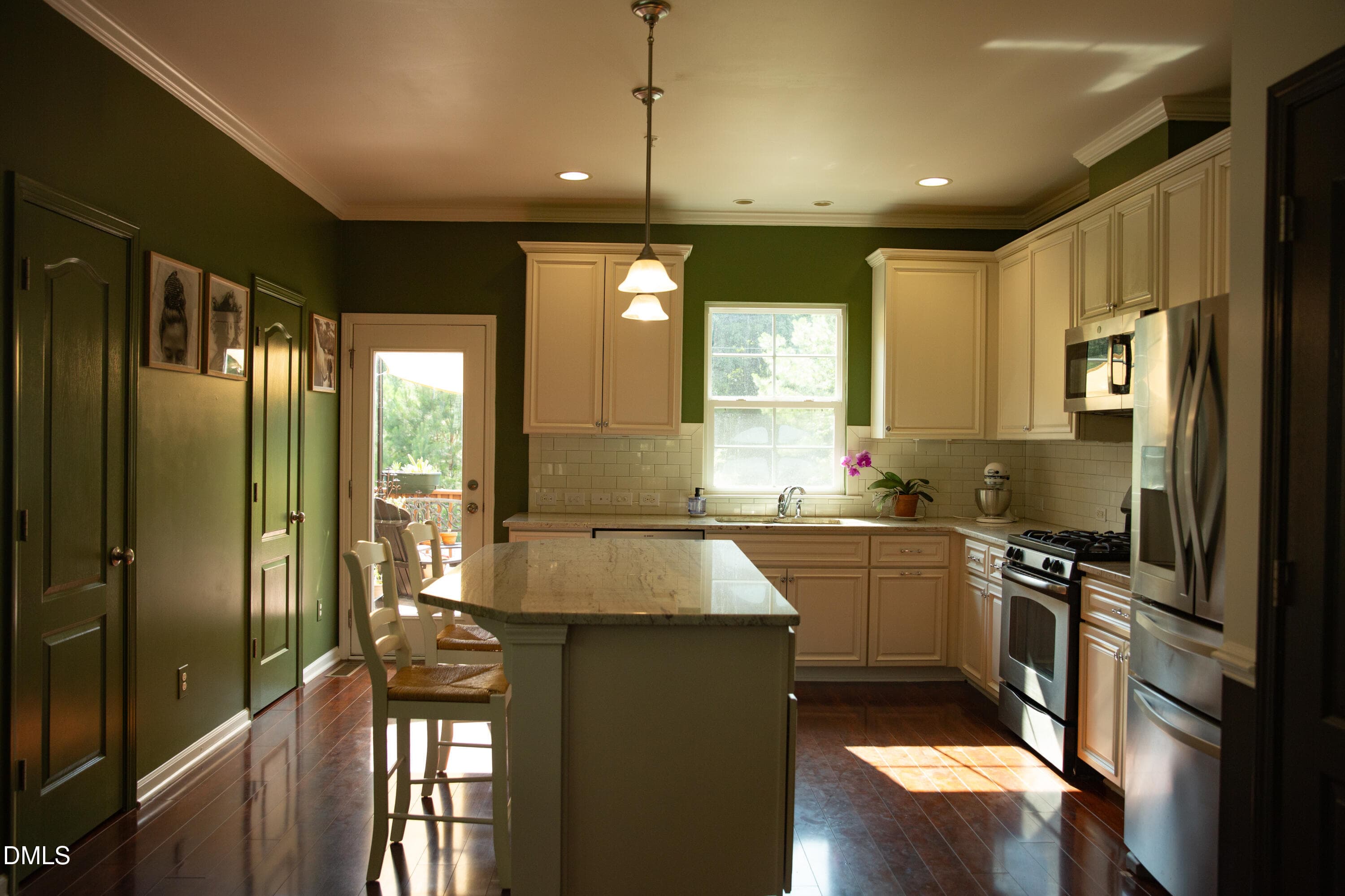 1N0A6780 - 130 S Camellia Street, Chapel Hill, NC 27516, Chapel Hill