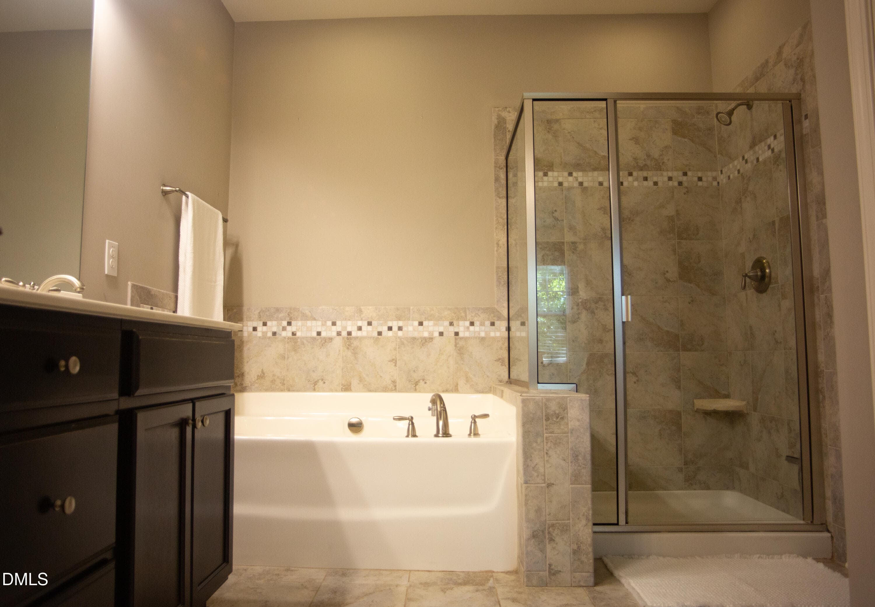 1N0A7105 - 130 S Camellia Street, Chapel Hill, NC 27516, Chapel Hill
