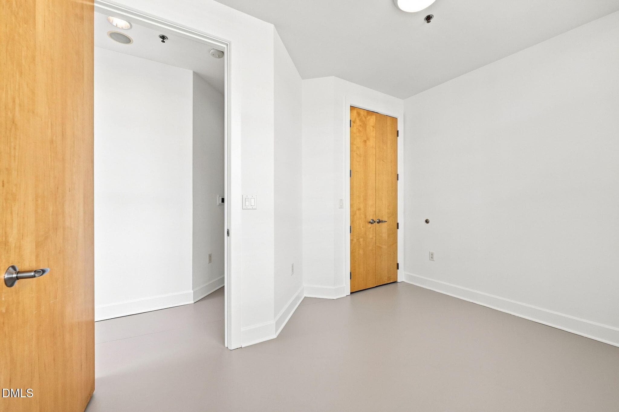 BR Down 2 - 2608 Erwin Road 402, Durham, NC 27705, Durham