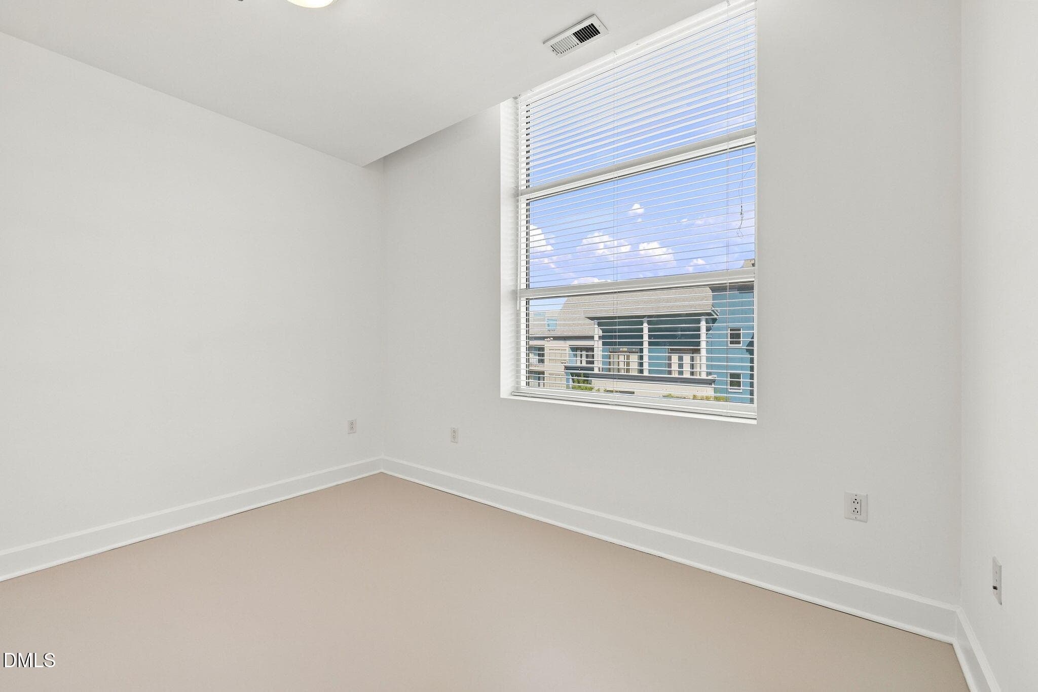 BR Down - 2608 Erwin Road 402, Durham, NC 27705, Durham
