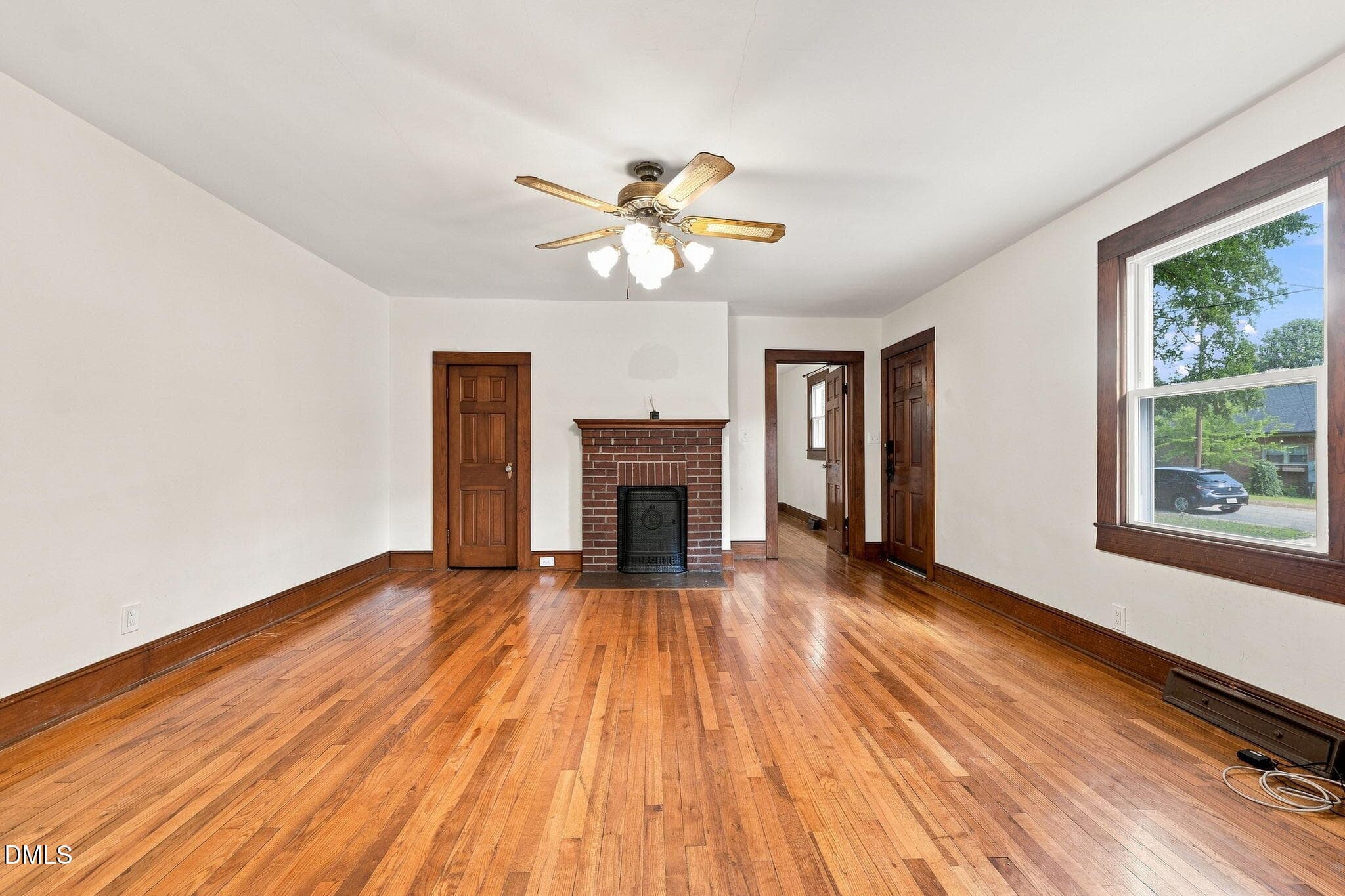 8-web-or-mls-_2323109 - 102 W Cardwell Street, Madison, NC 27025, Madison