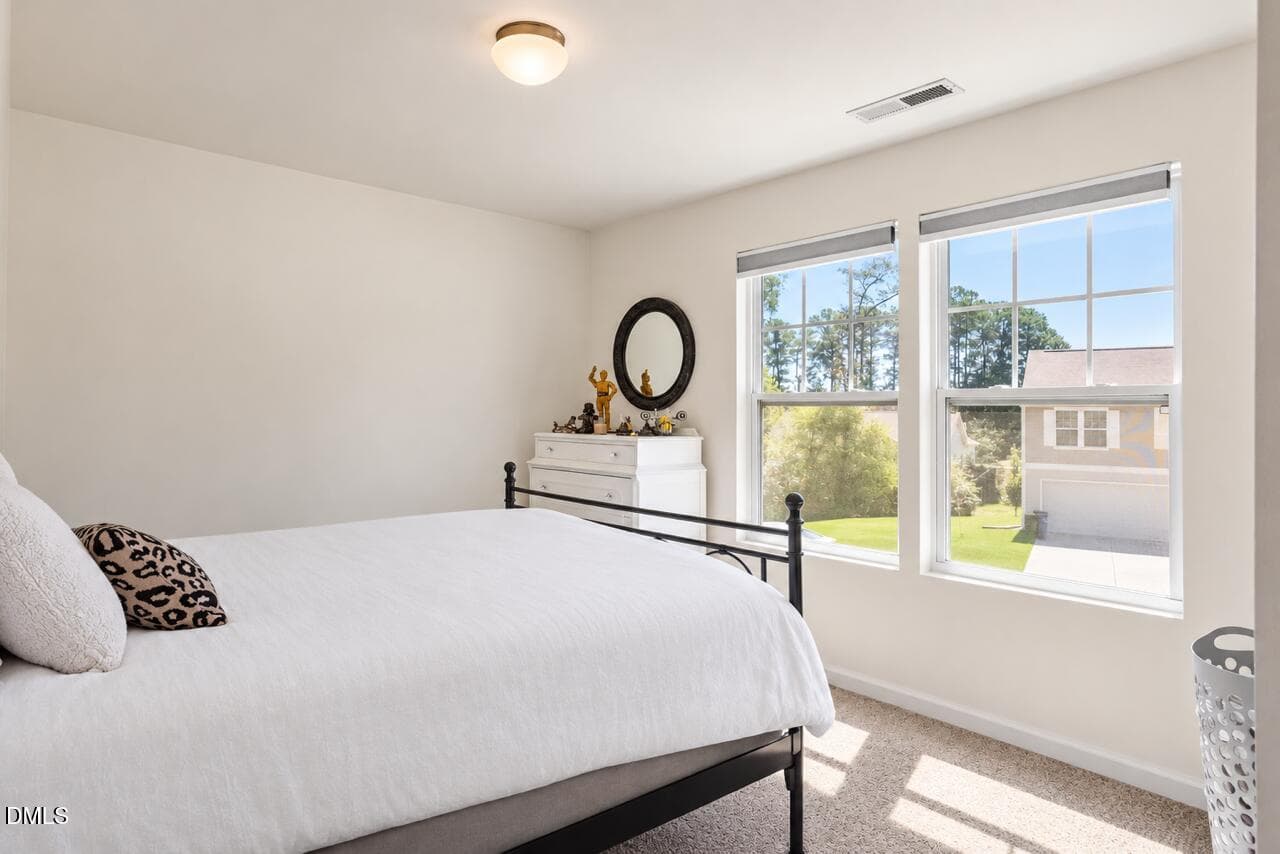 0e4e3bc3-e539-4eba-8f22-fb05390f9be7 - 203 Glen Meadow Drive, Angier, NC 27501