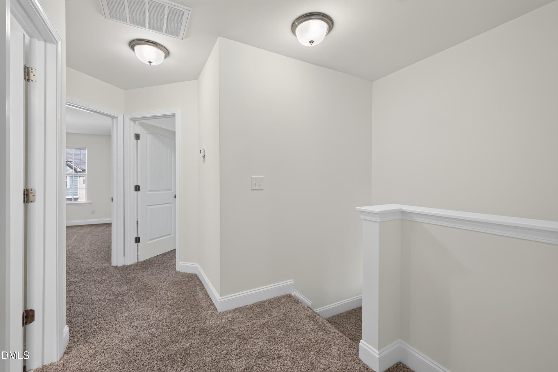 032__B5A3080 - 357 E Porthaven Way E, Clayton, NC 27527