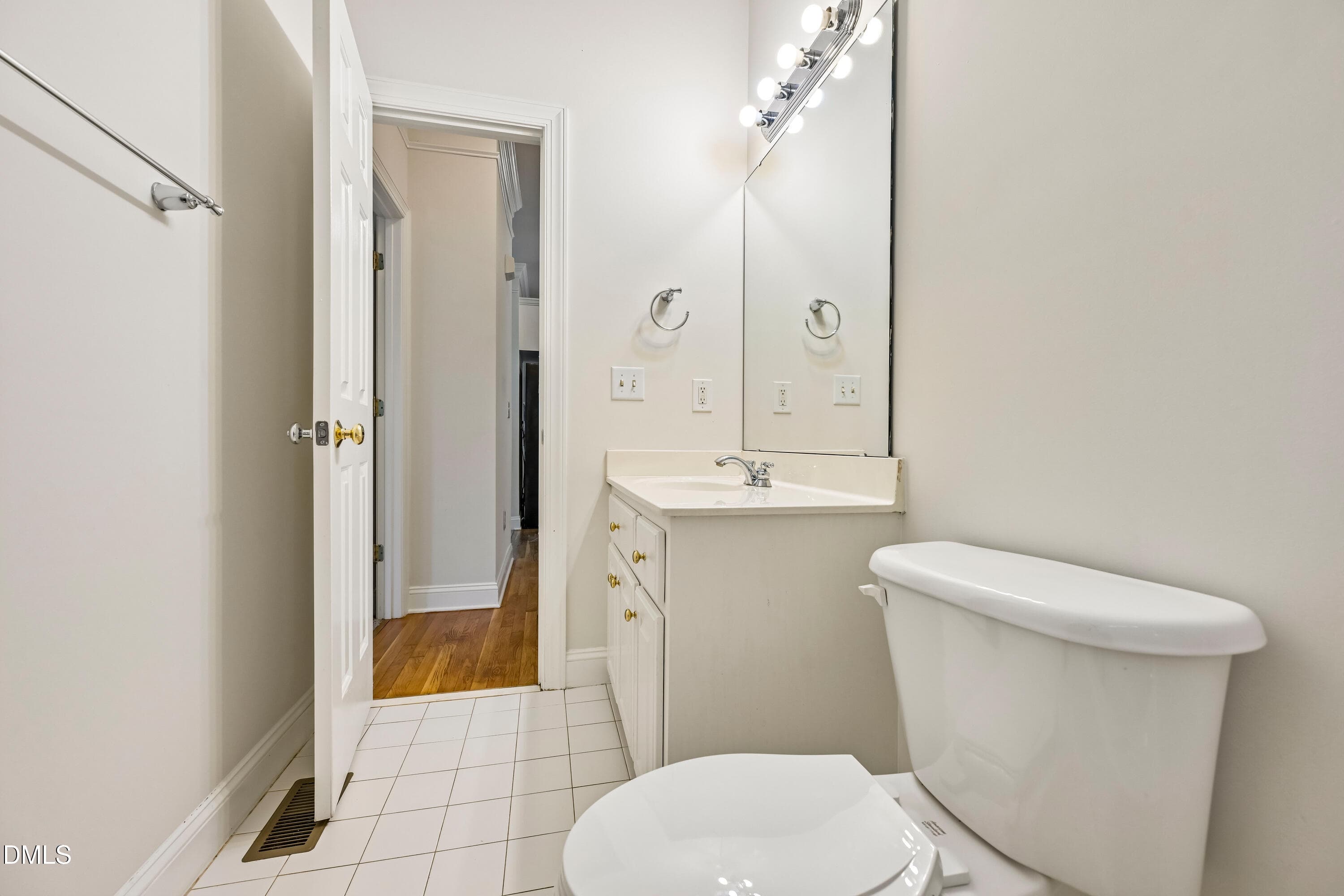 listing_17 - 9701 Chris Drive, Raleigh, NC 27603, Raleigh