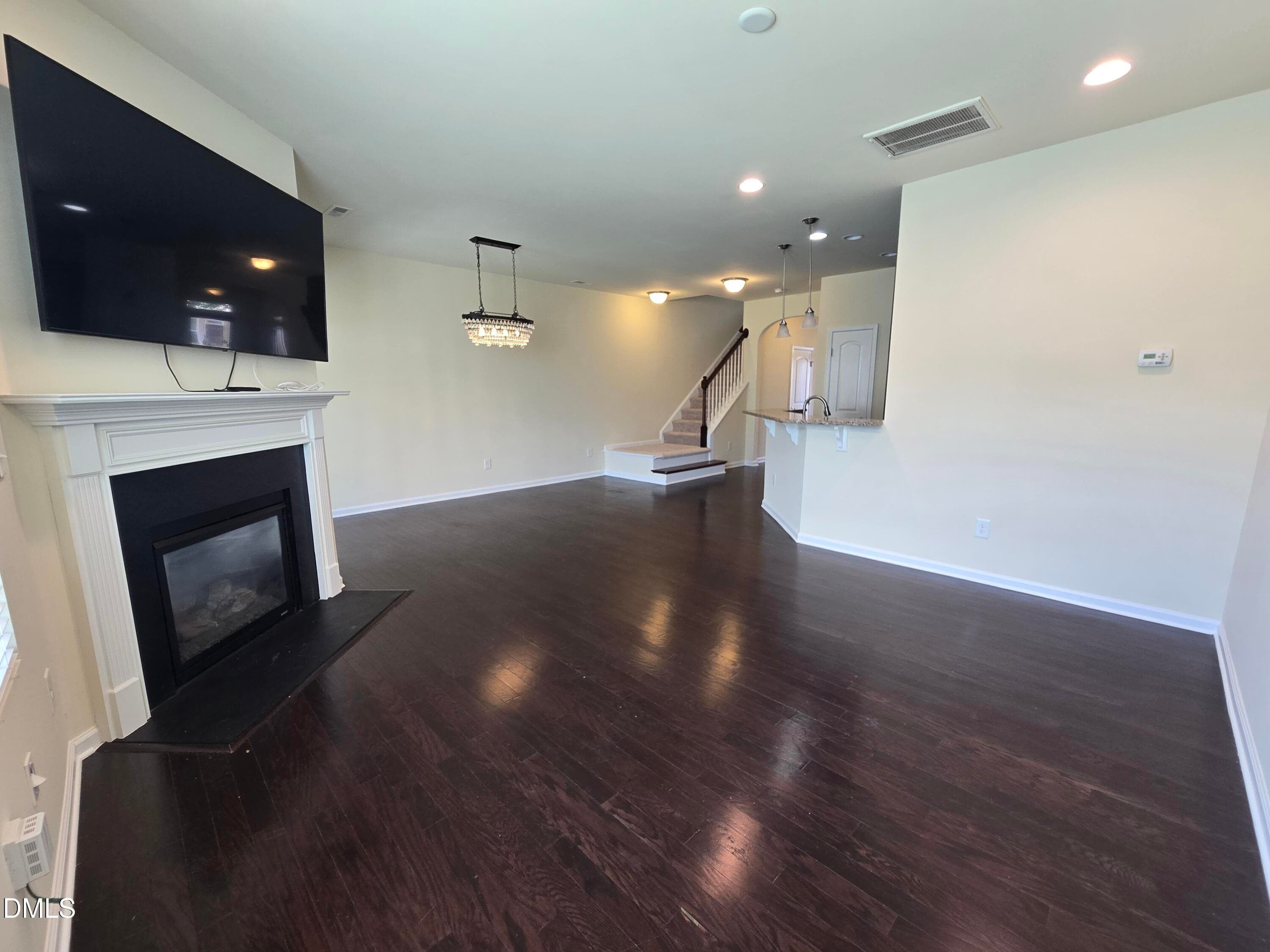 1000049907 - 7209 Ladbrooke Street, Raleigh, NC 27617, Raleigh