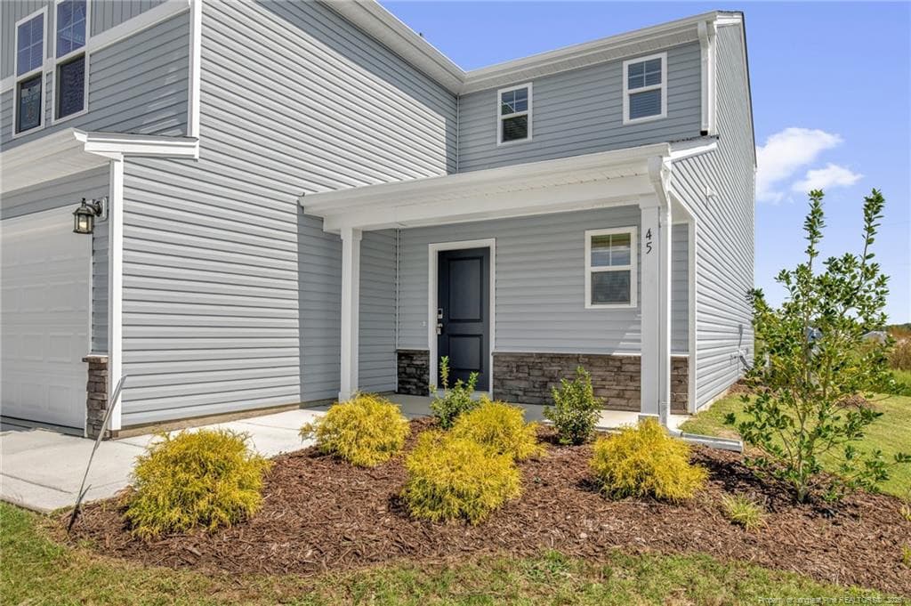 Photo 43 - 45 E Emily Gardens Drive, Selma, NC 27576