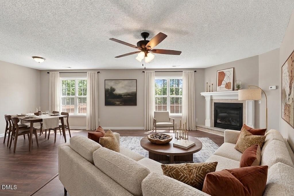 Virtually stadged - 390 Comanche Drive, Erwin, NC 28339