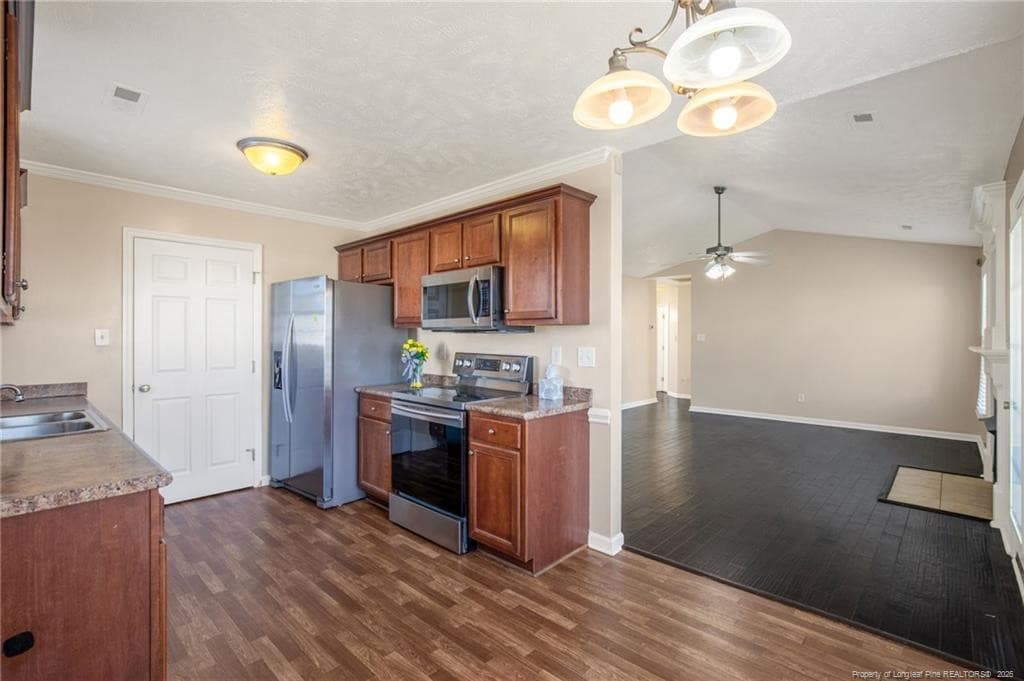 Photo 7 - 1402 Mingary Avenue, Fayetteville, NC 28306, Fayetteville