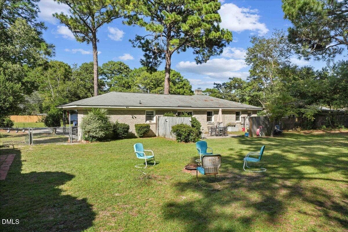 716 Shortridge Rd - 716 Shortridge Road, Fayetteville, NC 28303, Fayetteville