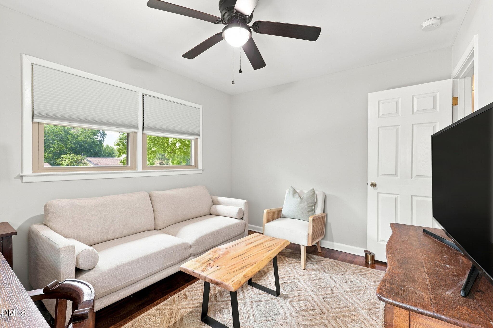 18-web-or-mls-IMG_7539 - 913 Greenwich Street, Raleigh, NC 27610, Raleigh