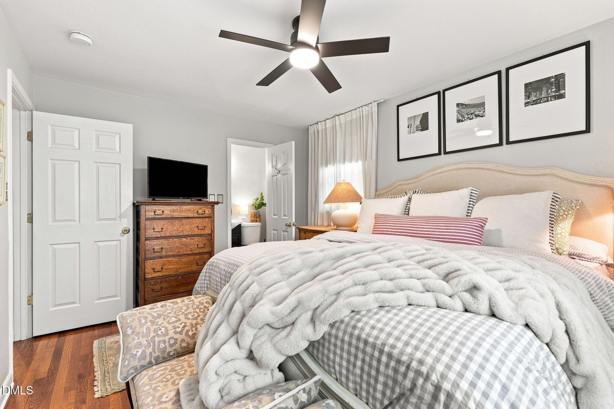 21-web-or-mls-IMG_7554 - 913 Greenwich Street, Raleigh, NC 27610, Raleigh