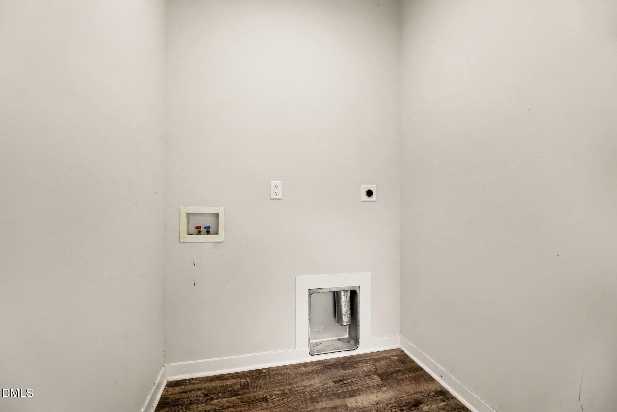 013_file_9988 - 2111 Milburnie Road, Raleigh, NC 27610