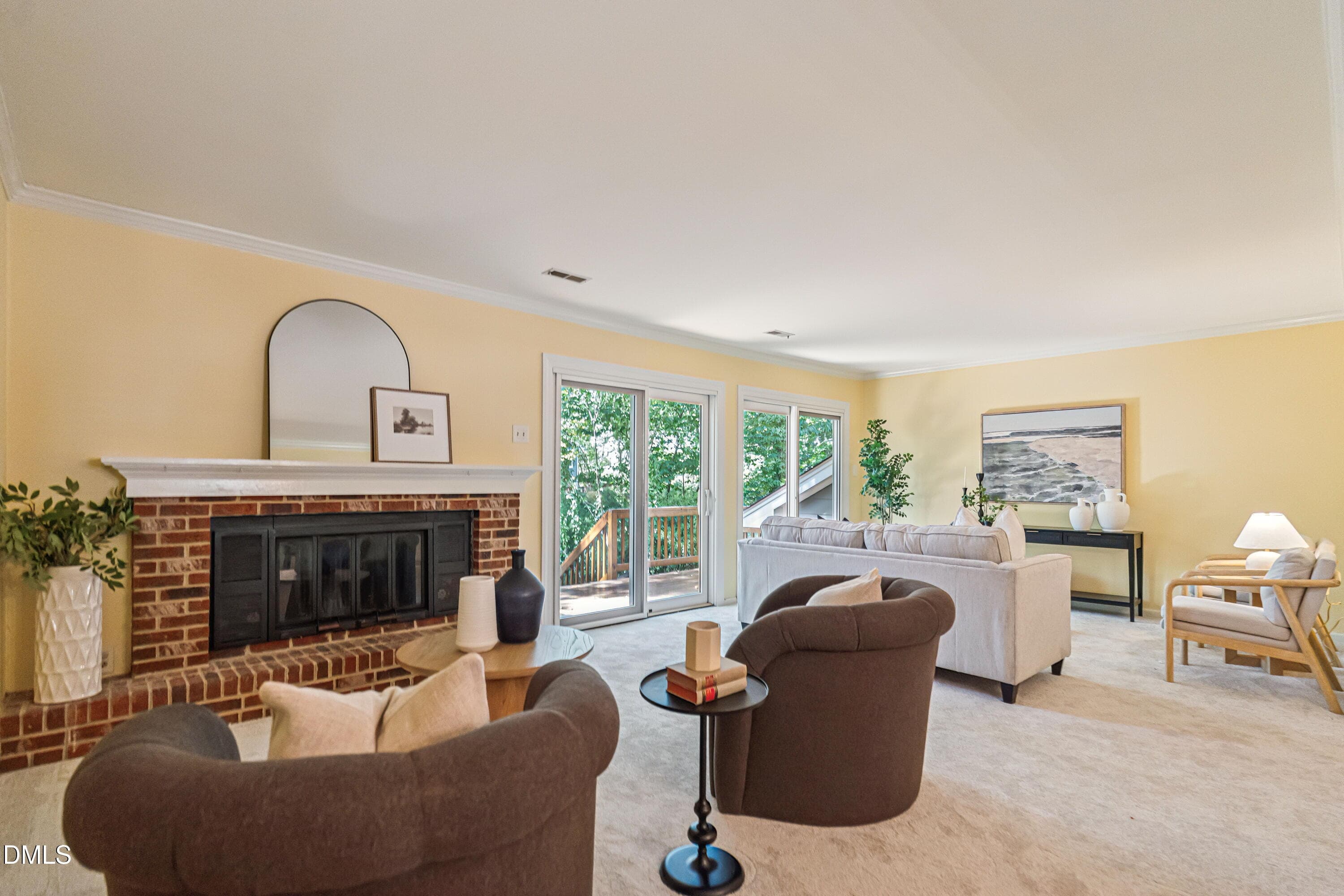 virtual-tour-160449-photo-17890768844483 - 1523 Woodcroft Drive, Raleigh, NC 27609, Raleigh