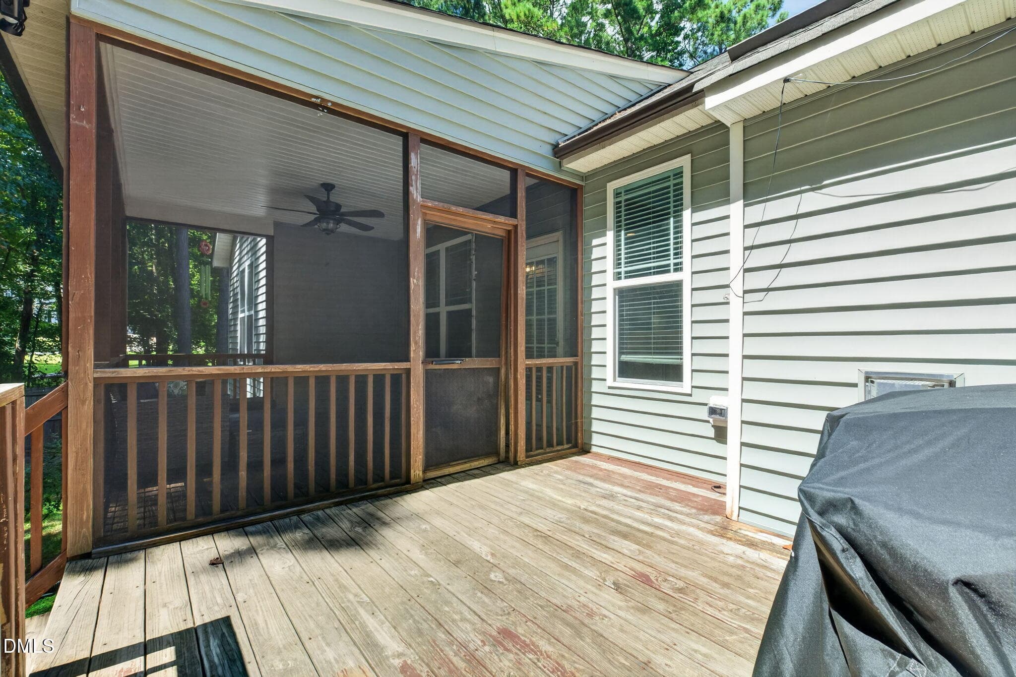 56-web-or-mls-20 Oak Hollow Ct - Louisbu - 20 Oak Hollow Court, Louisburg, NC 27549, Louisburg