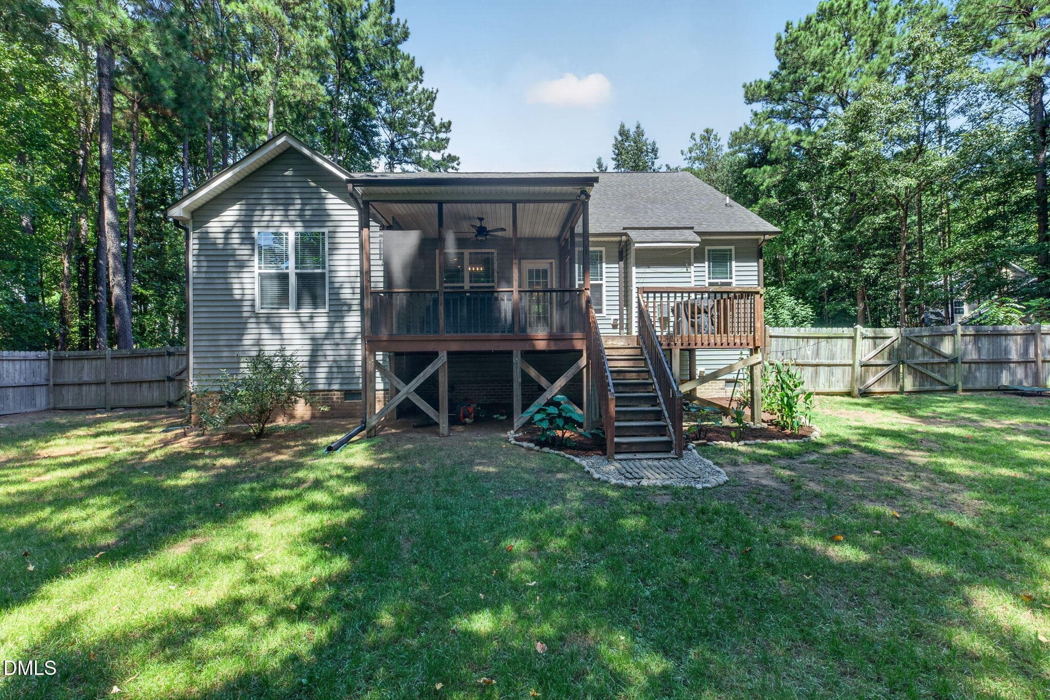 59-web-or-mls-20 Oak Hollow Ct - Louisbu - 20 Oak Hollow Court, Louisburg, NC 27549, Louisburg
