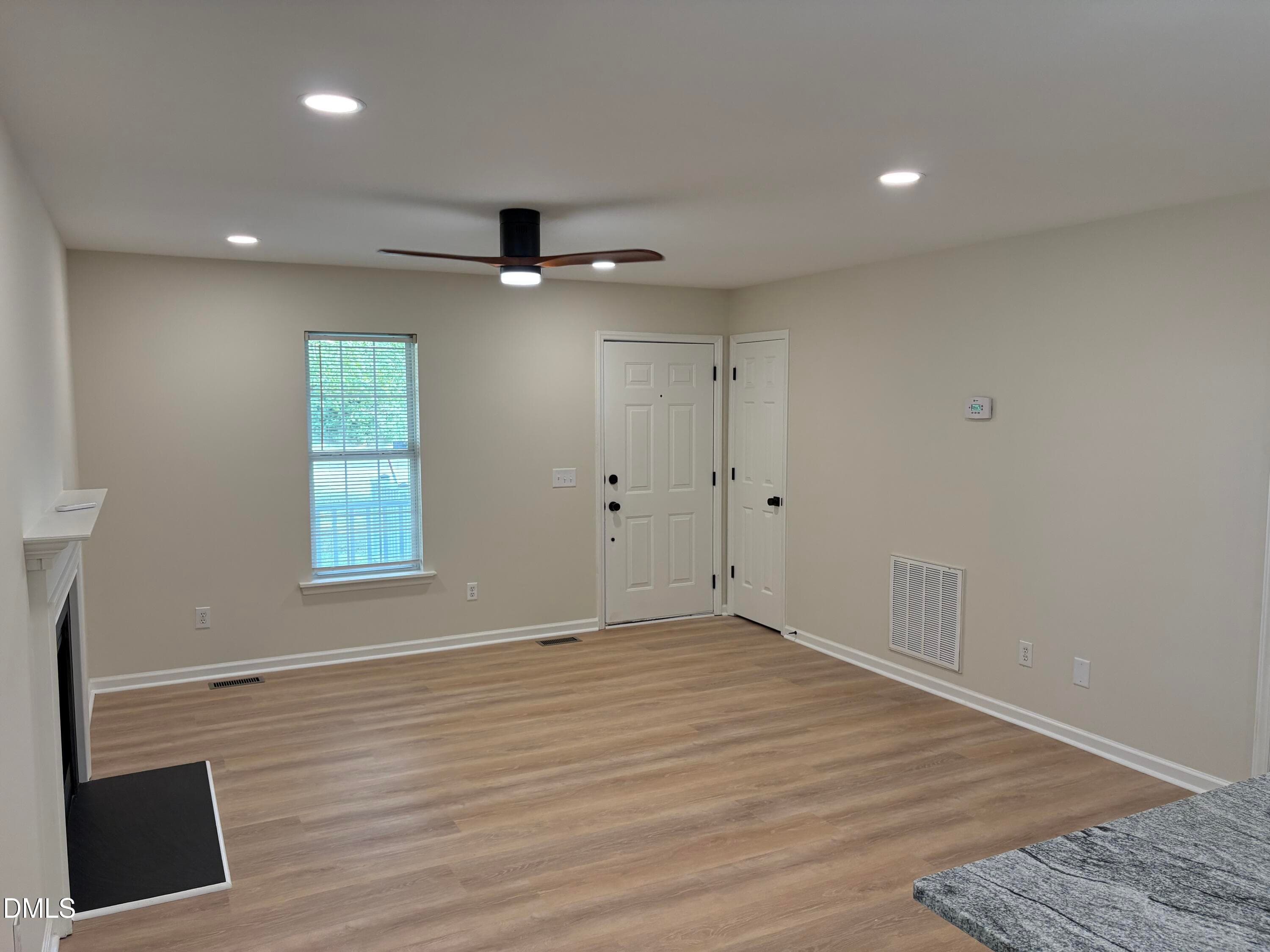 Family Room - 170 Scotts Creek Run, Angier, NC 27501, Angier