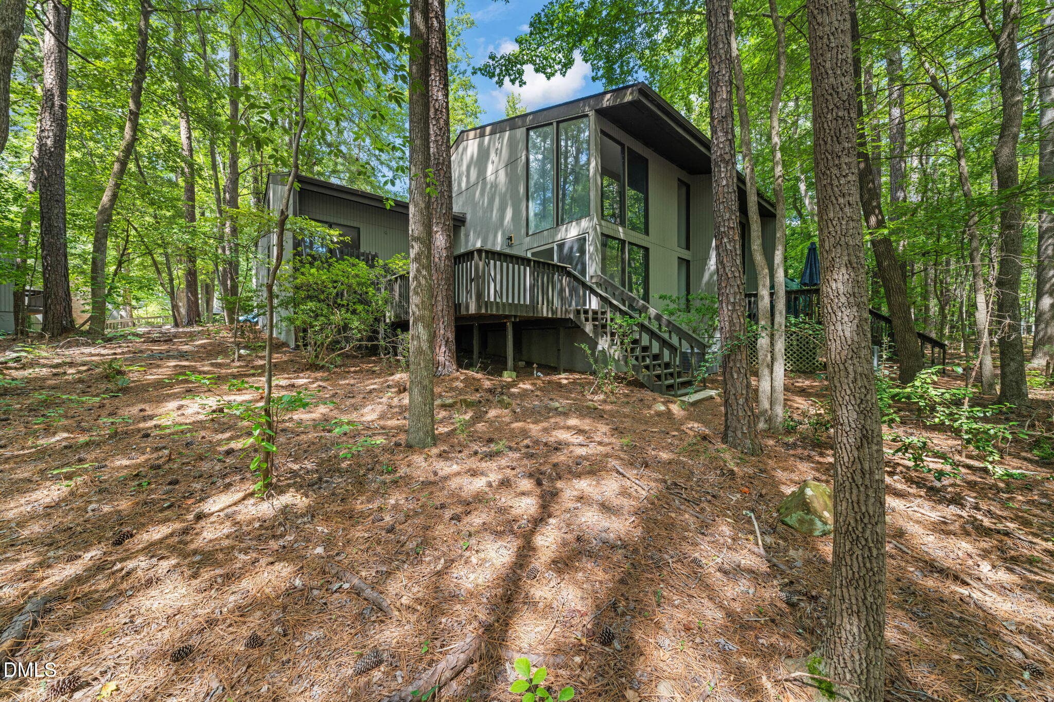 40-web-or-mls-untitled-11 - 710 Constitution Drive 206, Durham, NC 27705