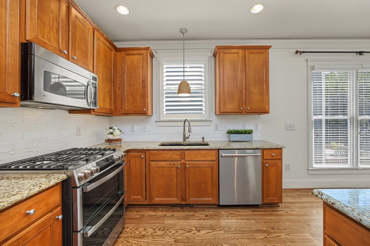 12Kitchen.jpg - 440 Edgepine Drive, Holly Springs, NC 27540, Holly Springs