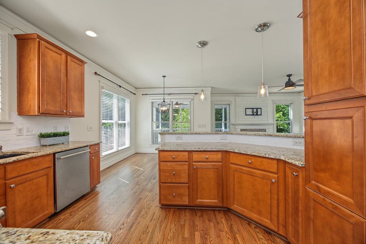 14Kitchen.jpg - 440 Edgepine Drive, Holly Springs, NC 27540
