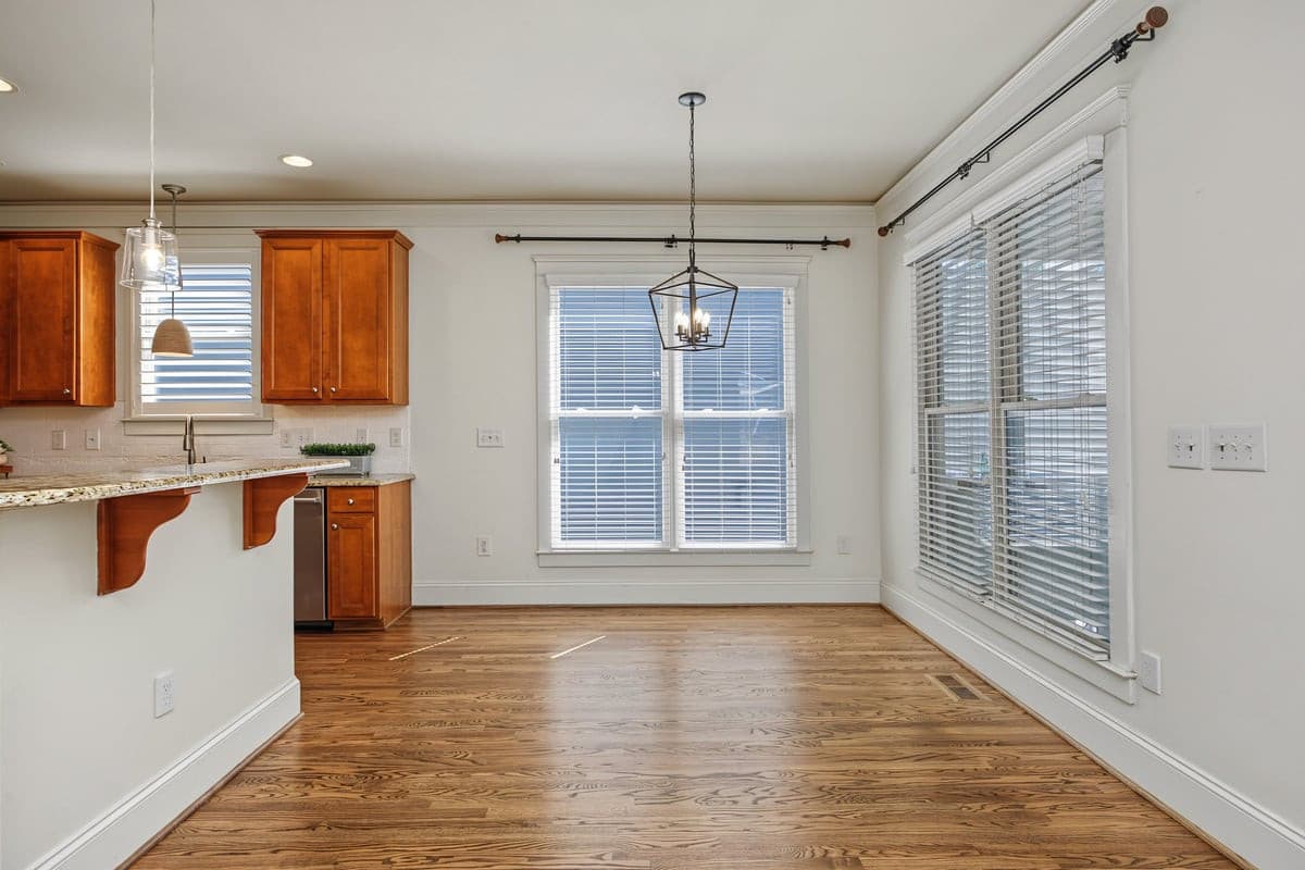 10CasualDiningUnstaged.jpg - 440 Edgepine Drive, Holly Springs, NC 27540, Holly Springs