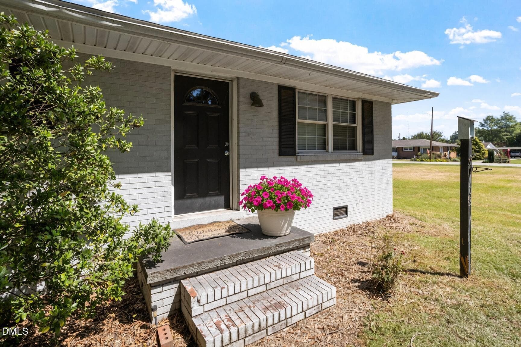 Front - 103 Fowler Circle, Lillington, NC 27546