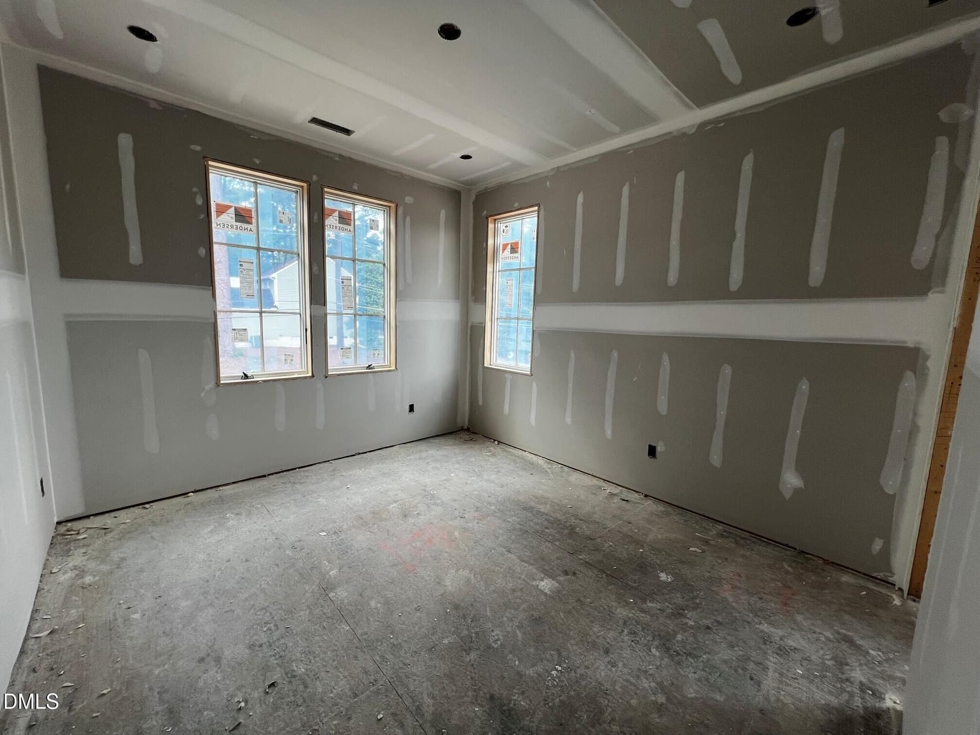bed 4 - 1300 Eldon Circle, Durham, NC 27707