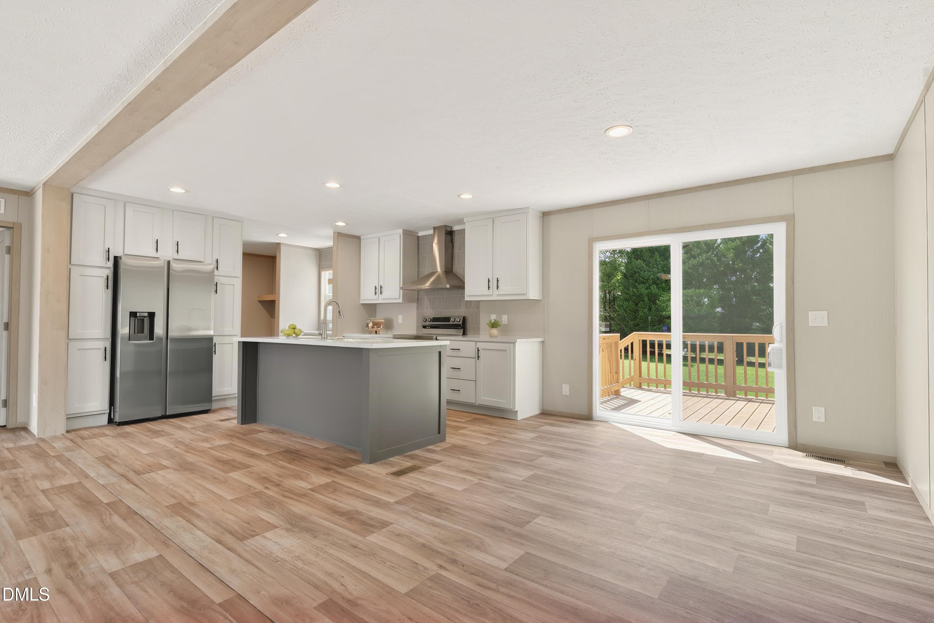 JLR09850 - 79 Maple Street, Coats, NC 27521