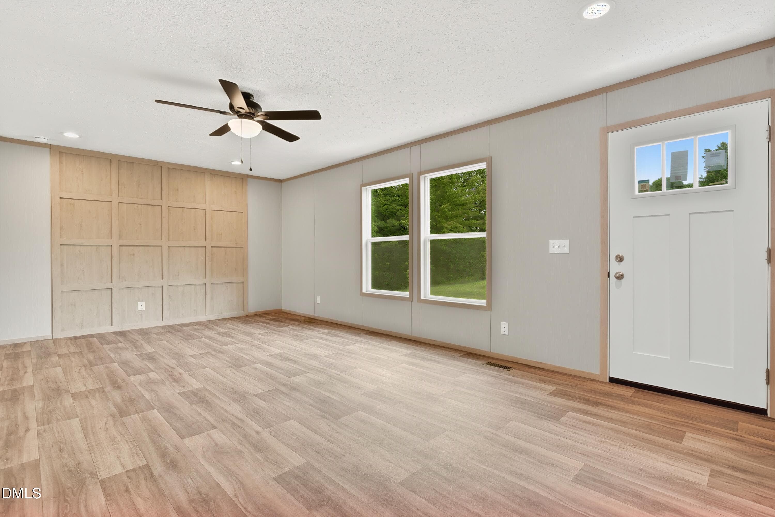 JLR08846 - 79 Maple Street, Coats, NC 27521