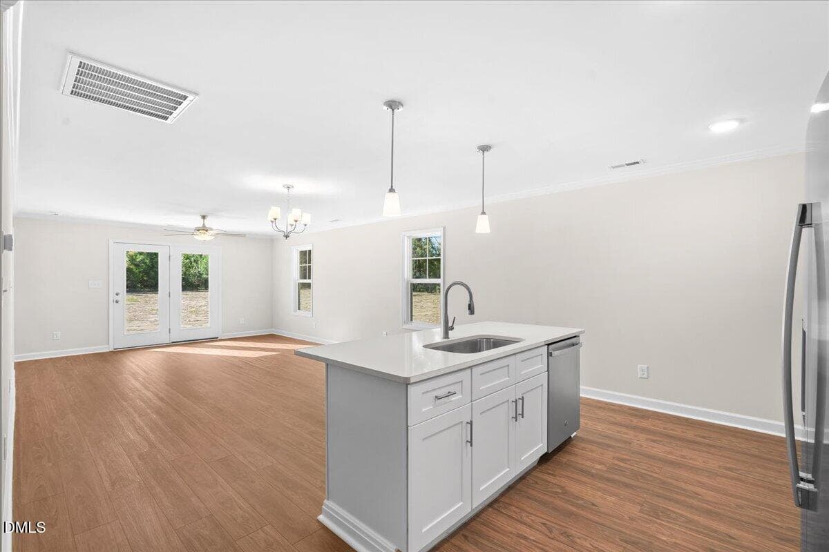 11-312 E Howard St-11 - 312 E Howard Street, Roseboro, NC 28382