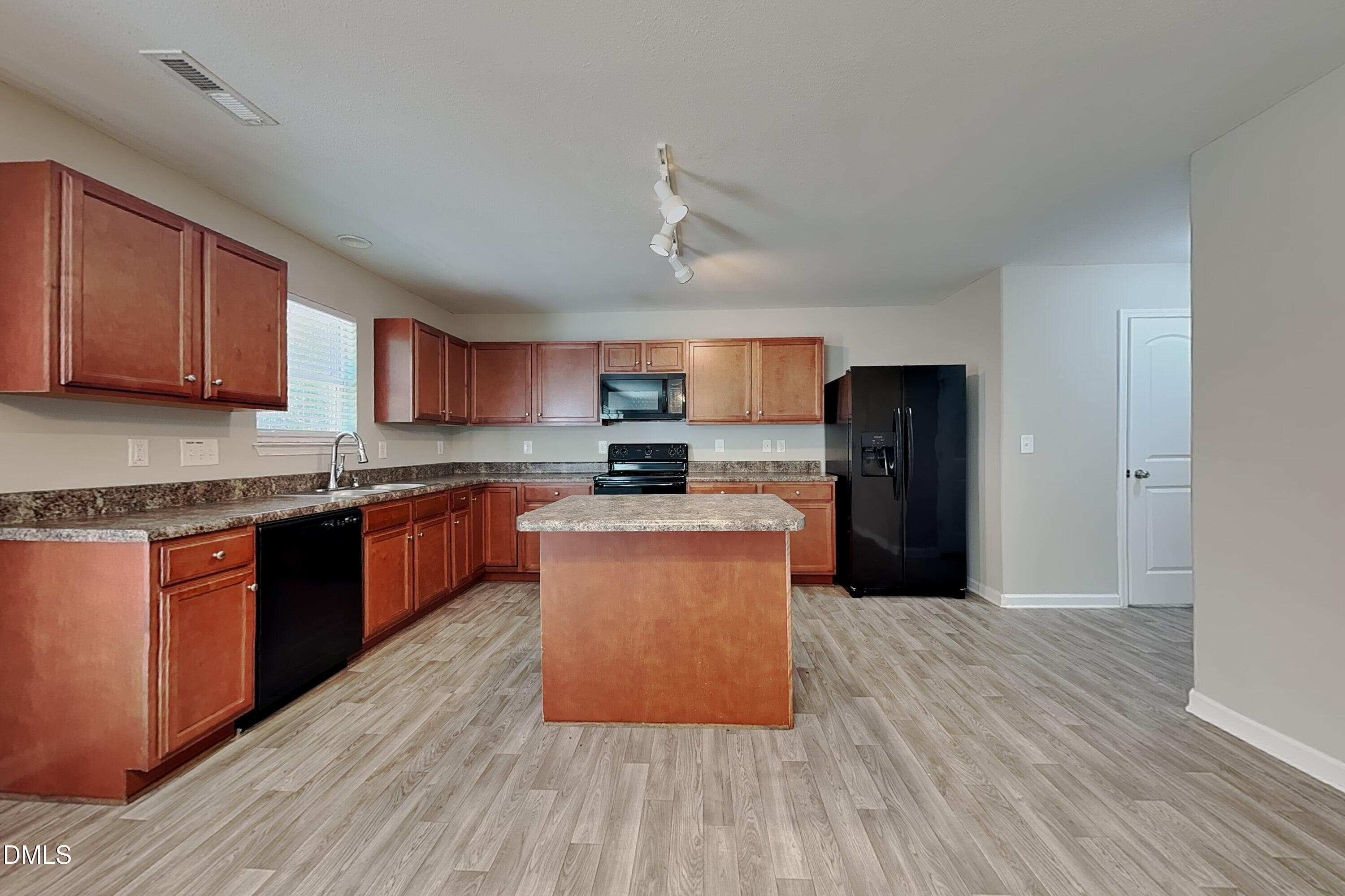 4_Image_jcCa18pd3r - 138 Hunterwood Place, Benson, NC 27504, Benson