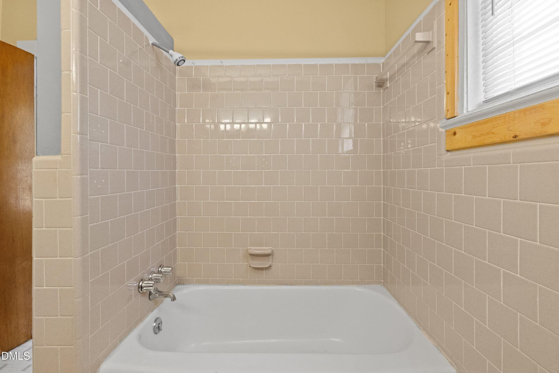25-302 W E St_8936 - 302 W E Street, Erwin, NC 28339