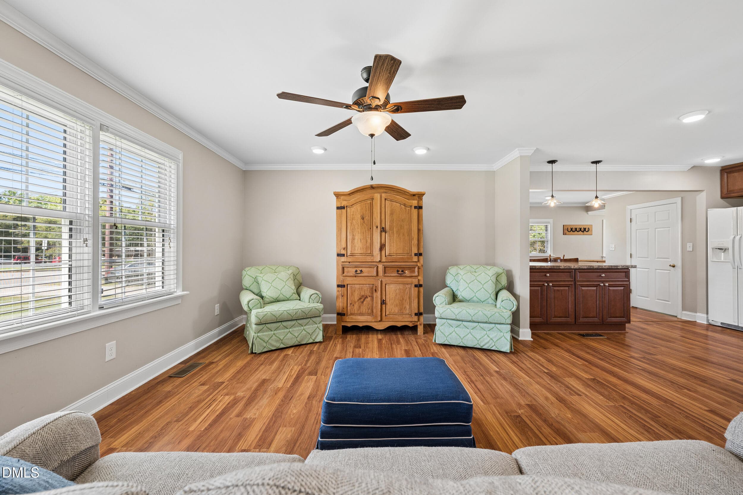 Living Room - 1035 W Saint James Street, Tarboro, NC 27886, Tarboro