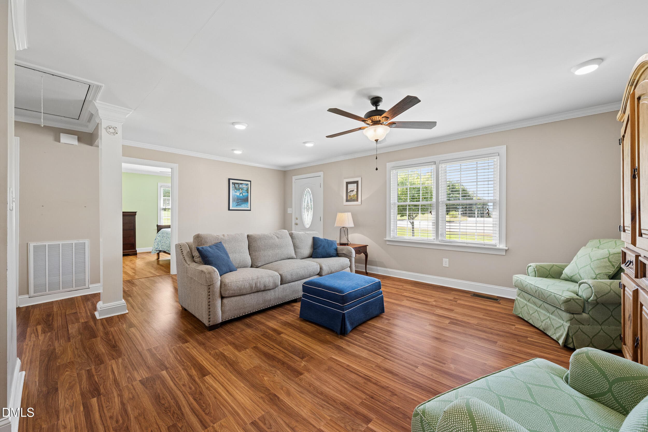 Living Room - 1035 W Saint James Street, Tarboro, NC 27886, Tarboro