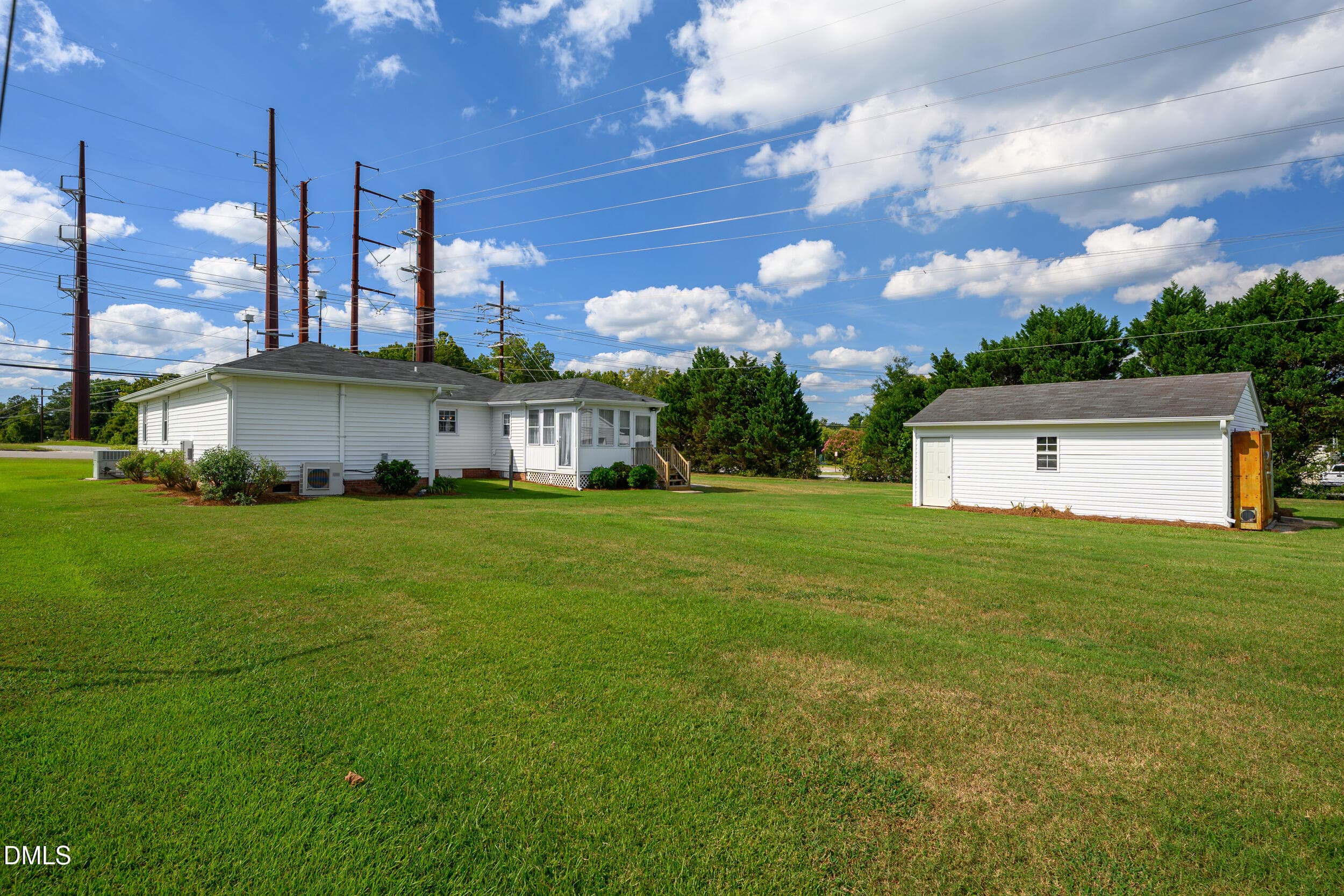 Backyard - 1035 W Saint James Street, Tarboro, NC 27886, Tarboro