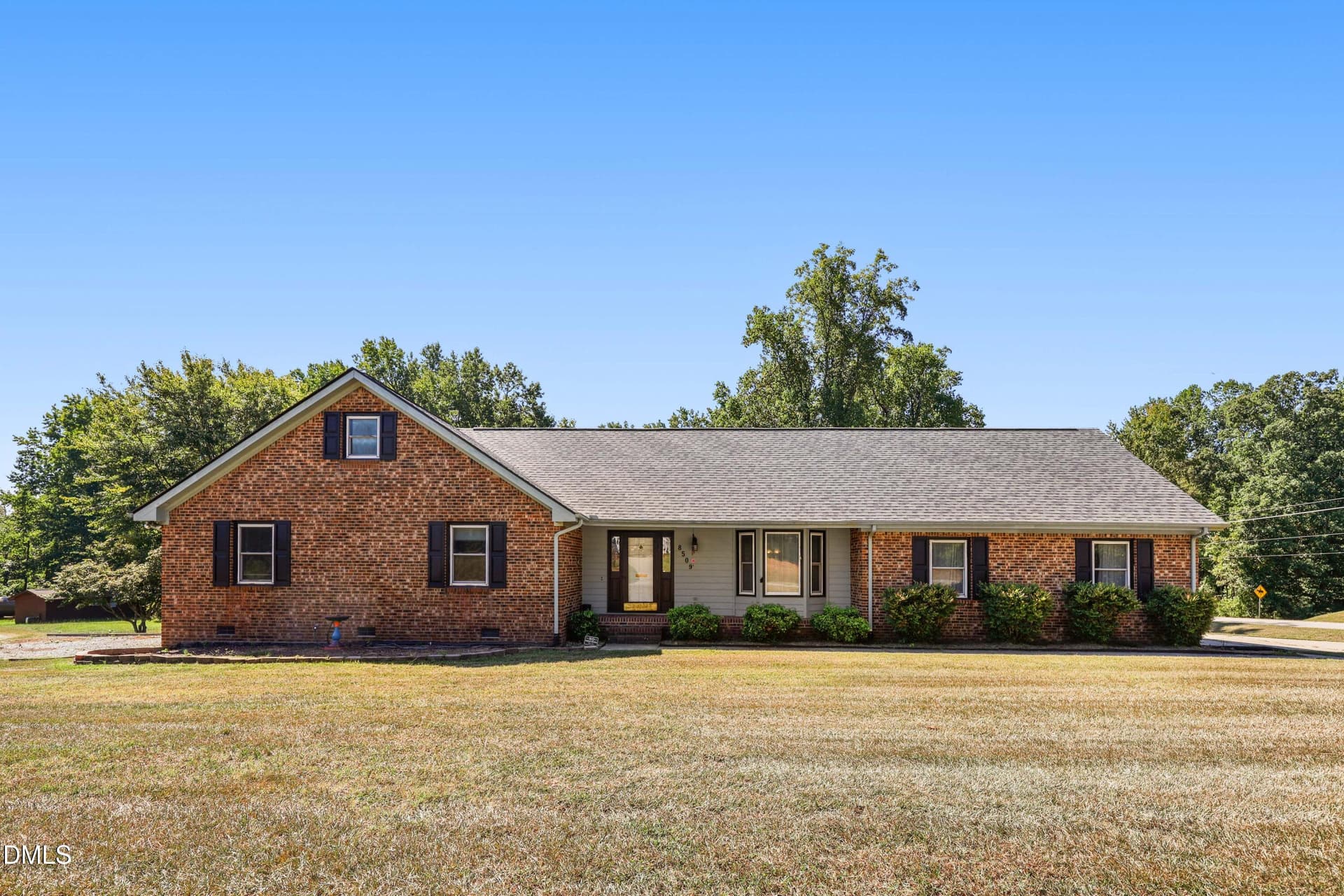 8509 Ashwood Drive, Raleigh, NC 27603