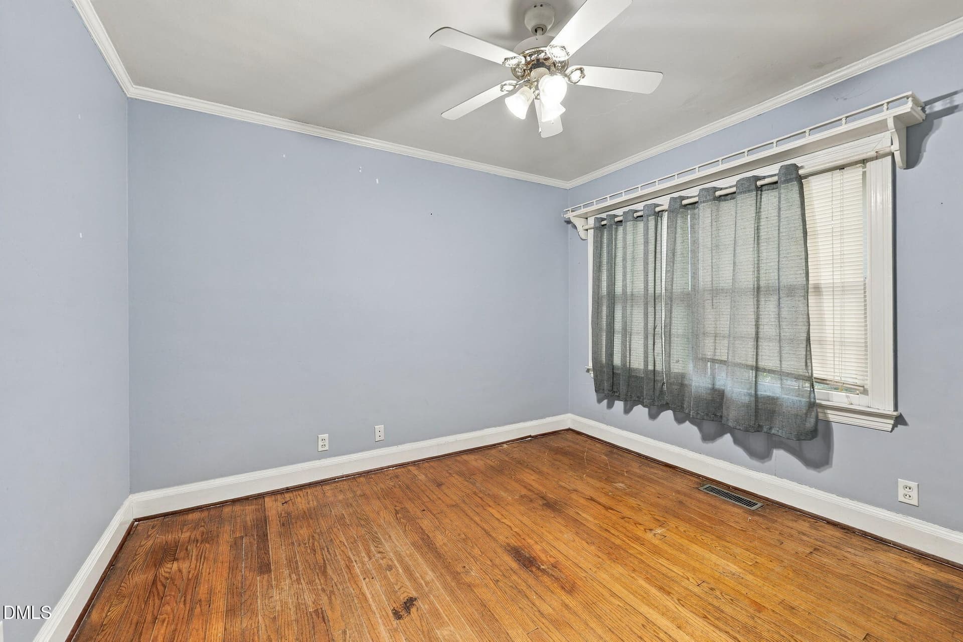 31-web-or-mls-IMG_8412_Edit - 400 N Sumner Street, Selma, NC 27576