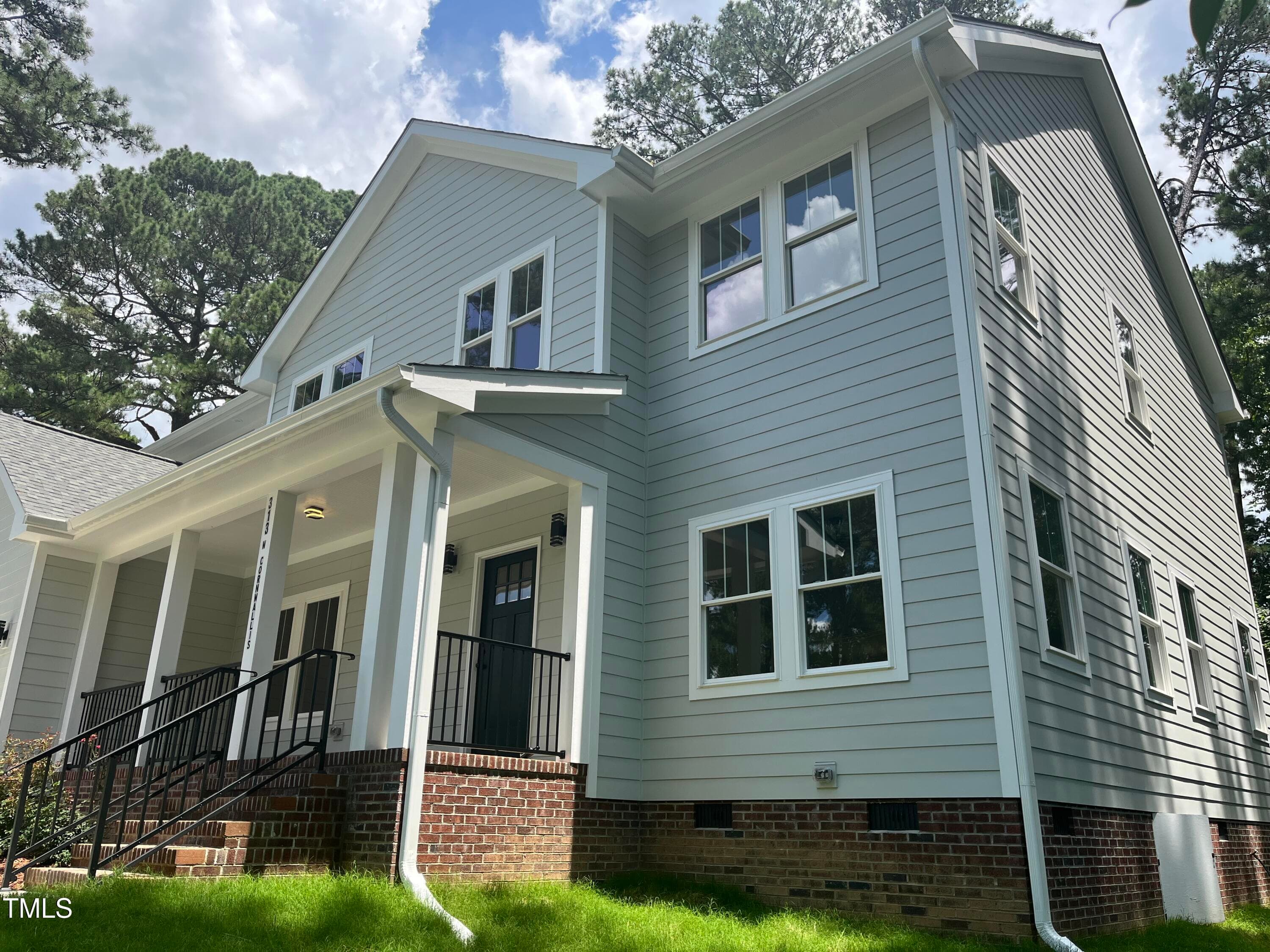 IMG_8301 - 313 W Cornwallis Road, Durham, NC 27707