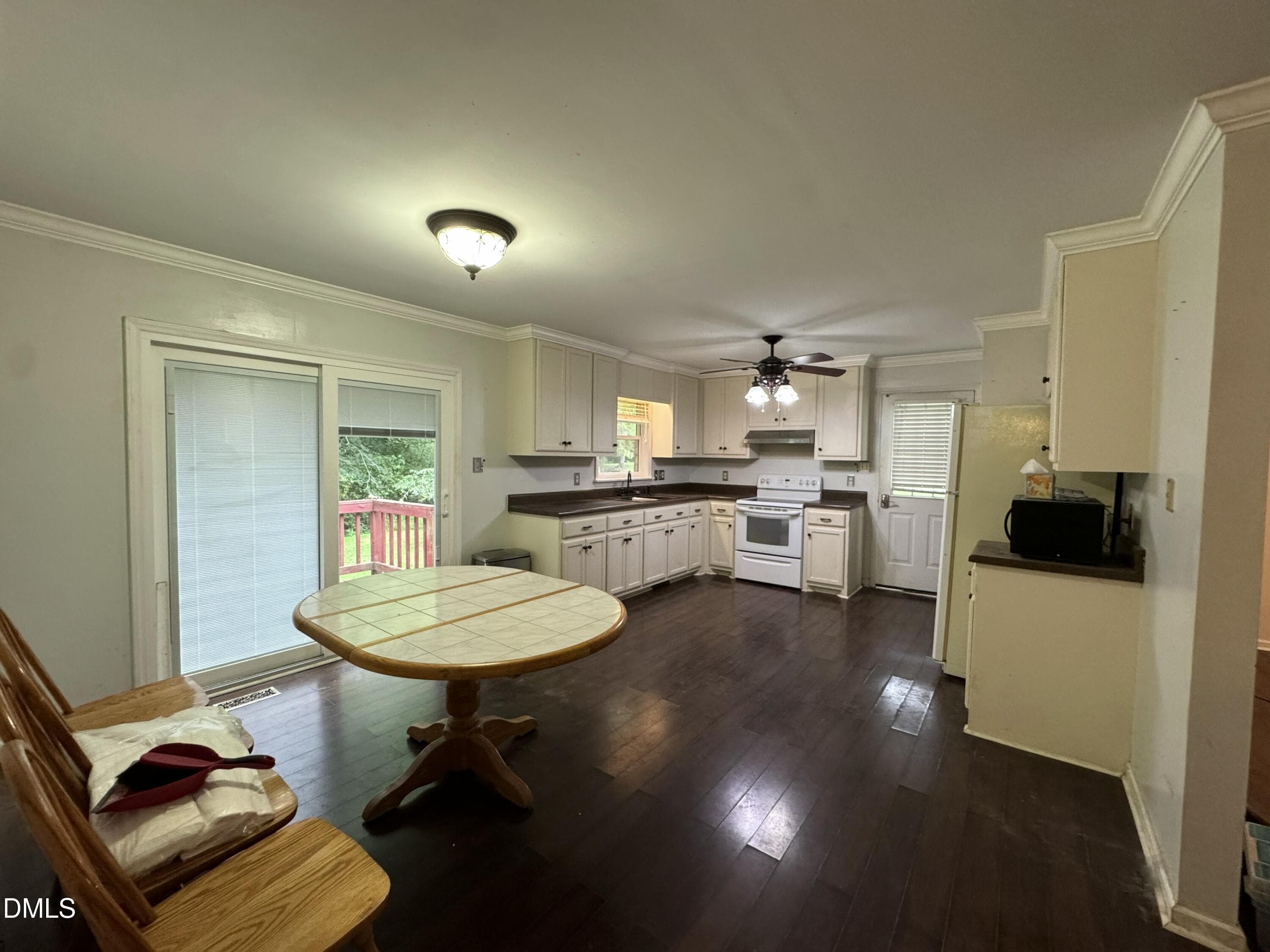 IMG_9511-1 - 709 N Fir Avenue, Siler City, NC 27344, Siler City