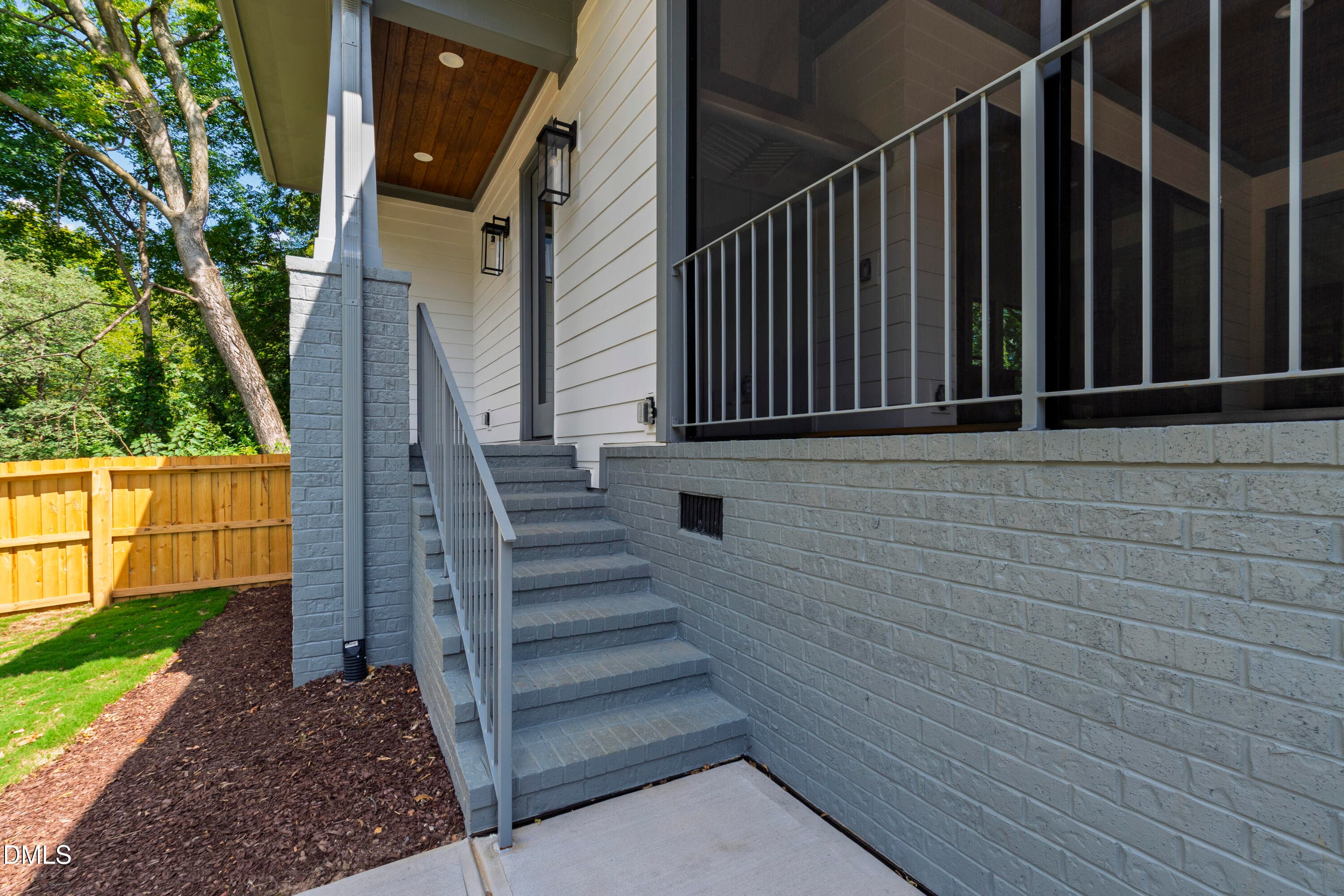 909OberlinNewExt (12) - 909 Oberlin Road, Raleigh, NC 27605, Raleigh