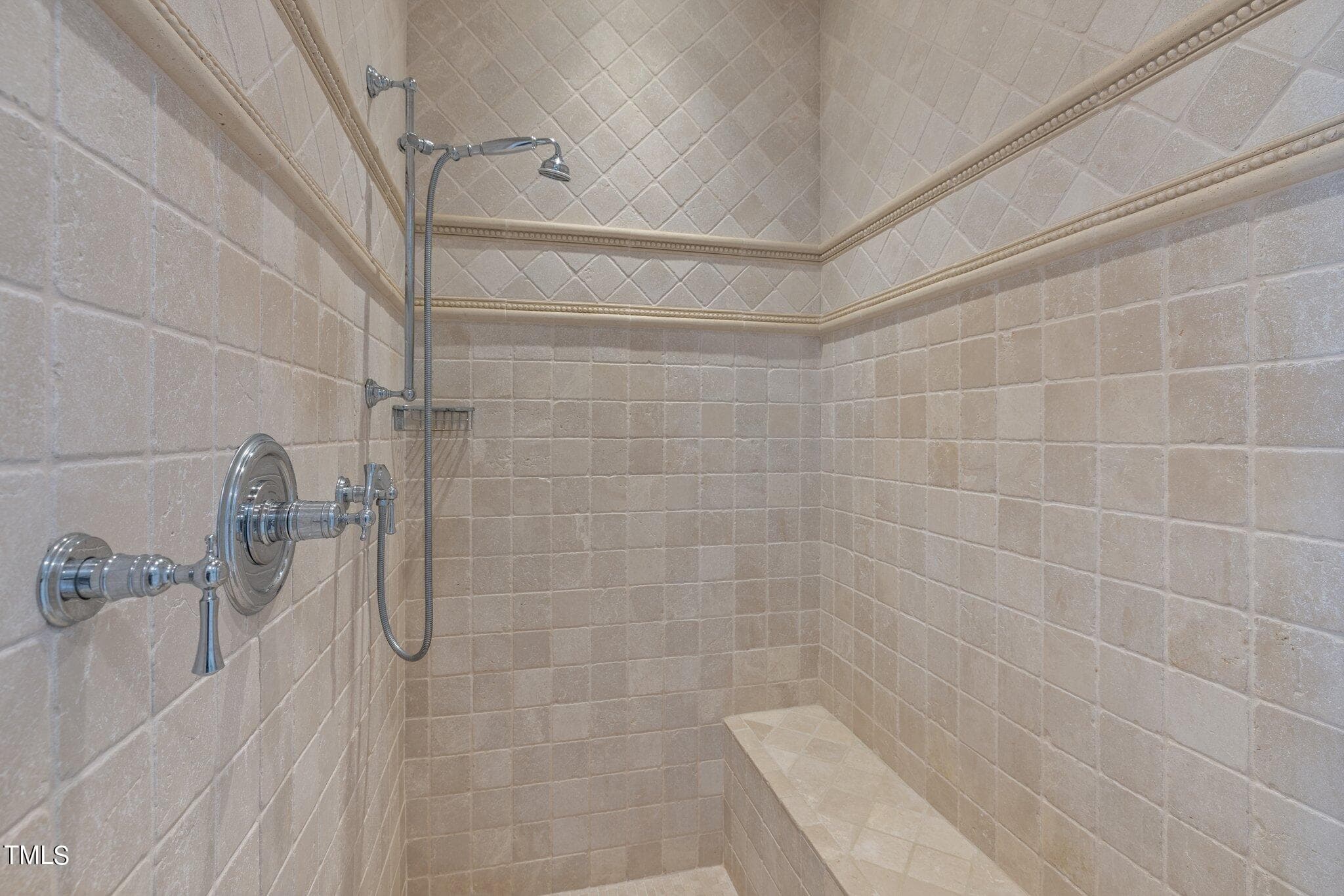 42-web-or-mls-5Z8A4561 - 11417 Governors Drive, Chapel Hill, NC 27517, Chapel Hill