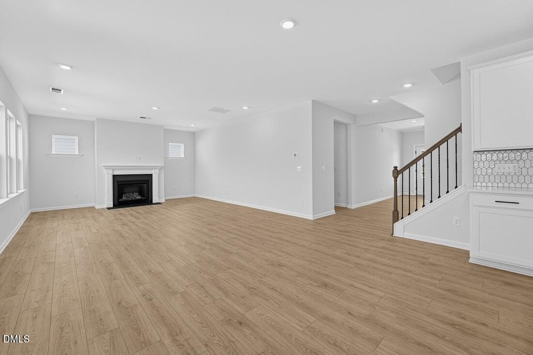 hj-nc-raleigh-silverstone-traditional-as - 2032 Mayglass Drive, Knightdale, NC 27545, Knightdale