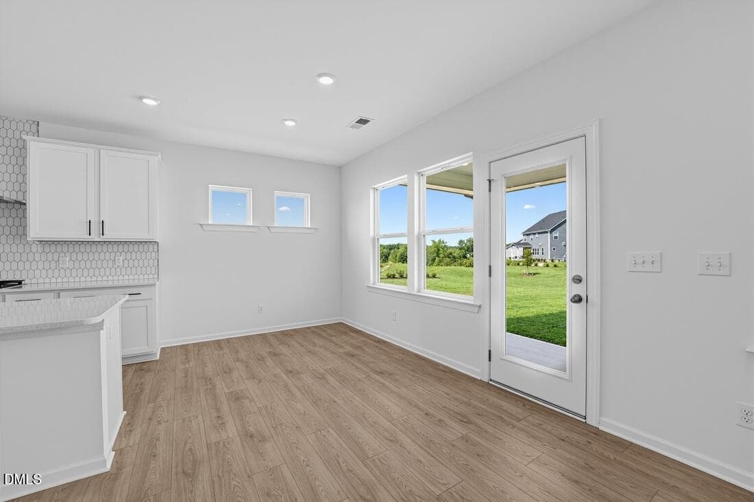 hj-nc-raleigh-silverstone-traditional-sh - 2040 Mayglass Drive, Knightdale, NC 27545, Knightdale