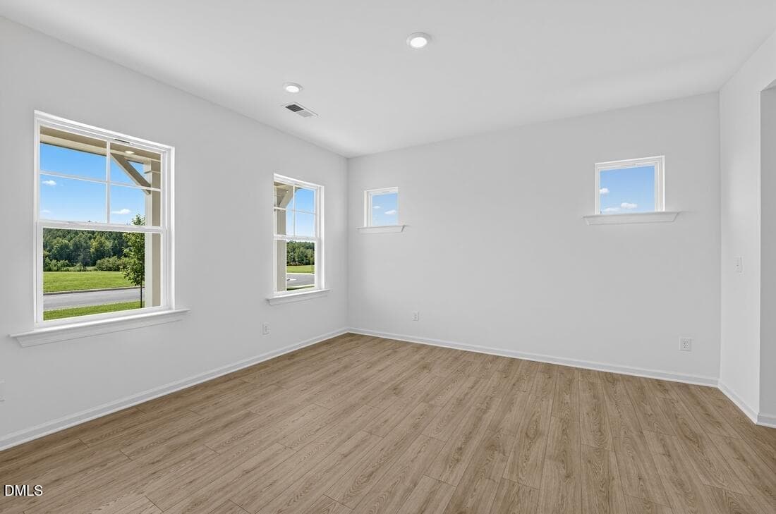 hj-nc-raleigh-silverstone-traditional-sh - 2040 Mayglass Drive, Knightdale, NC 27545, Knightdale