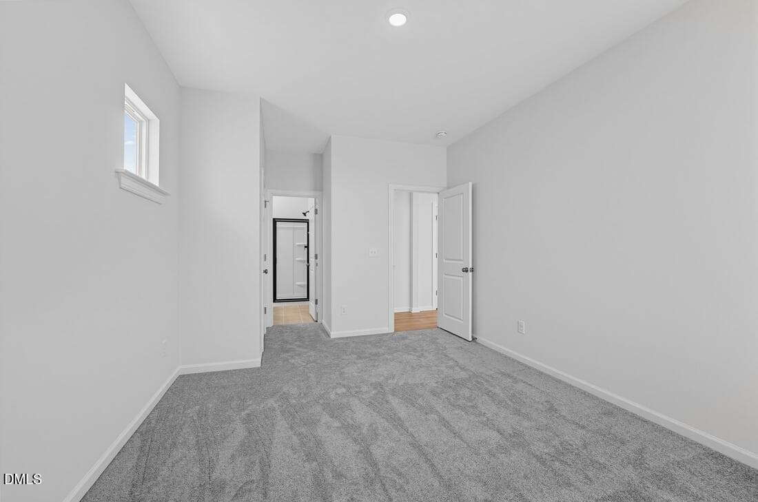 hj-nc-raleigh-silverstone-traditional-sh - 2040 Mayglass Drive, Knightdale, NC 27545, Knightdale
